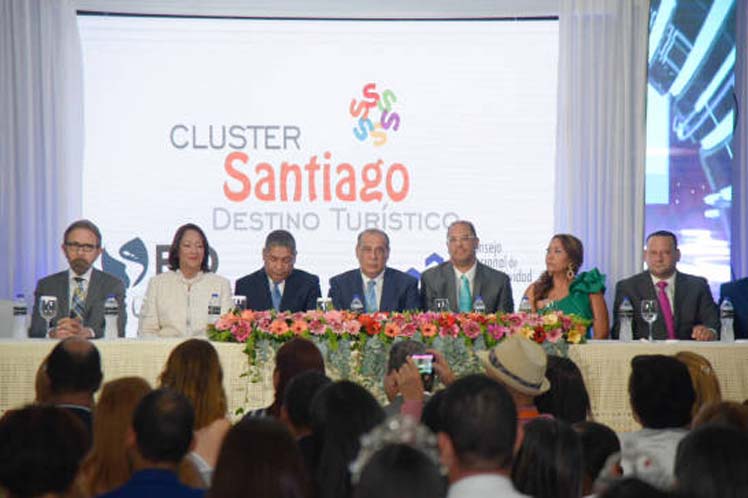 La imagen tiene un atributo ALT vacío; su nombre de archivo es z-santiago.jpg