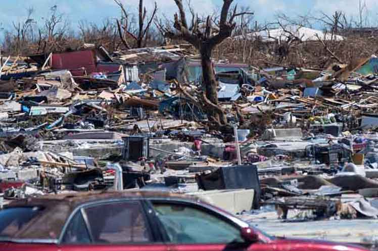 La imagen tiene un atributo ALT vacío; su nombre de archivo es bahamas-abaco-devastacion.jpg