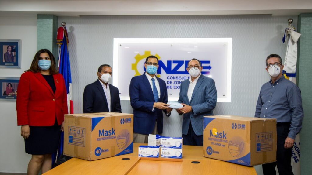 La imagen tiene un atributo ALT vacío; su nombre de archivo es donacion-de-mascarillas-1024x576.jpg