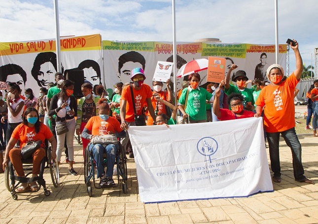 La imagen tiene un atributo ALT vacío; su nombre de archivo es Mirabal-21.jpg