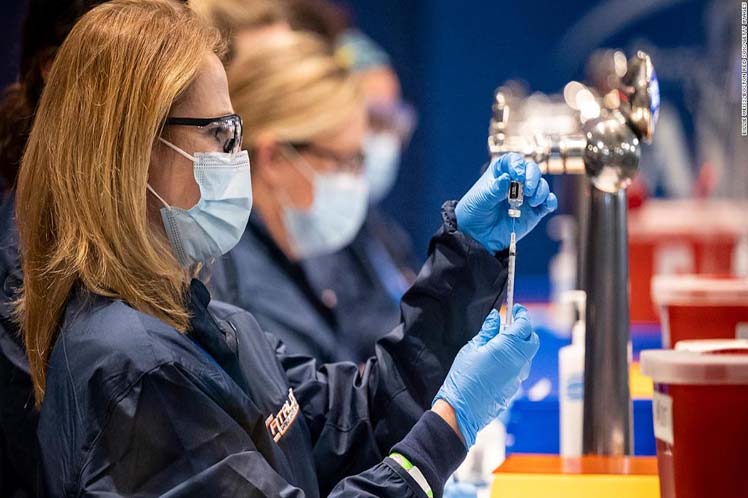 La imagen tiene un atributo ALT vacío; su nombre de archivo es AVR-Coronavirus-EEUU.jpg