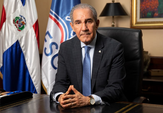 La imagen tiene un atributo ALT vacío; su nombre de archivo es Ministro-Mescyt.png