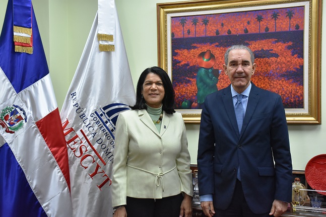 La imagen tiene un atributo ALT vacío; su nombre de archivo es MESCYT-y-IDEICE.jpg